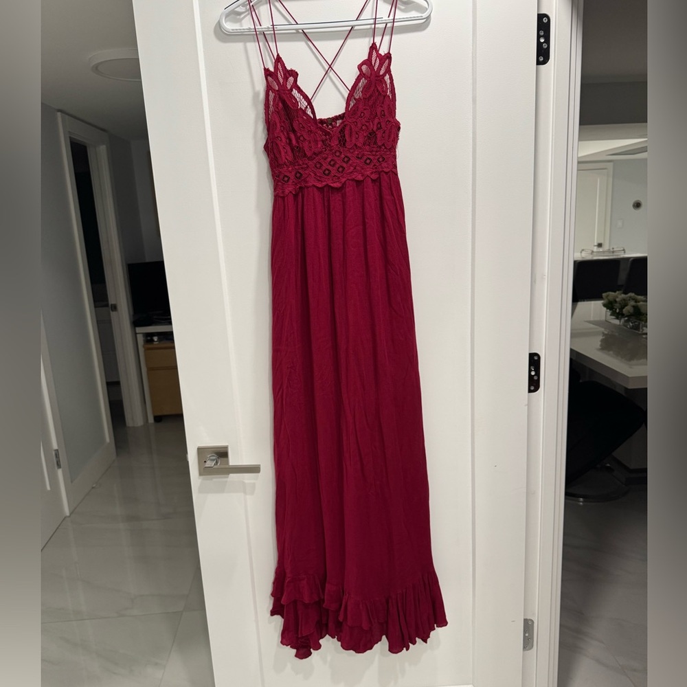 FP ONE Elegant Burgundy Lace Maxi Floor Length Lined Dress. Size S